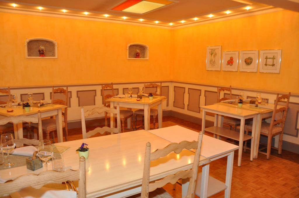 Hotel-Restaurant De La Tour Kültér fotó